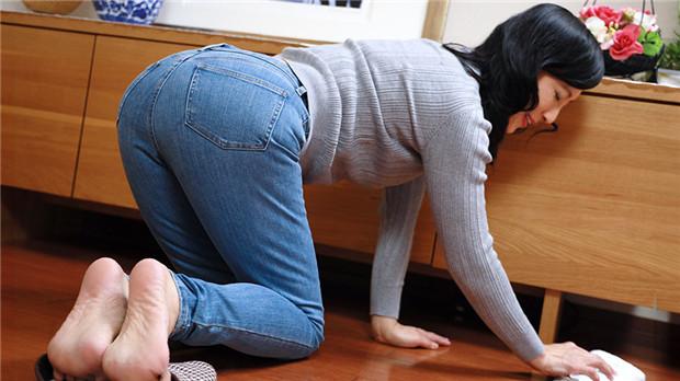 bảo trân sex,sex mỹ sub,phim sex việt nam hiếp dâm Quên mặc quần lót, nữ trưởng phòng bị nam nhân viên ép làm tình ngay trong công ty