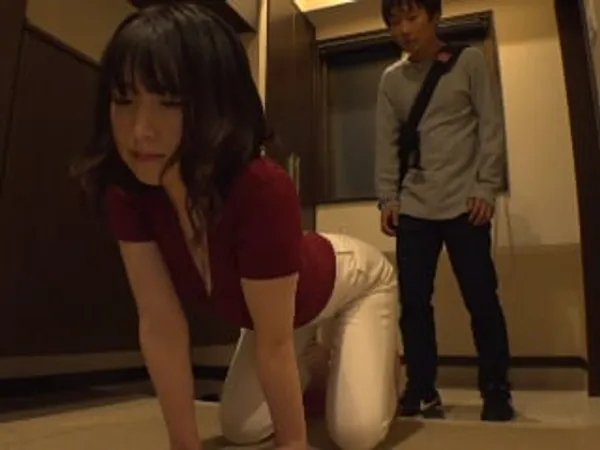 sex thuyết minh Gã chồng lo làm việc, bà xã ở nhà vụng trộm với cậu thanh niên phòng bên